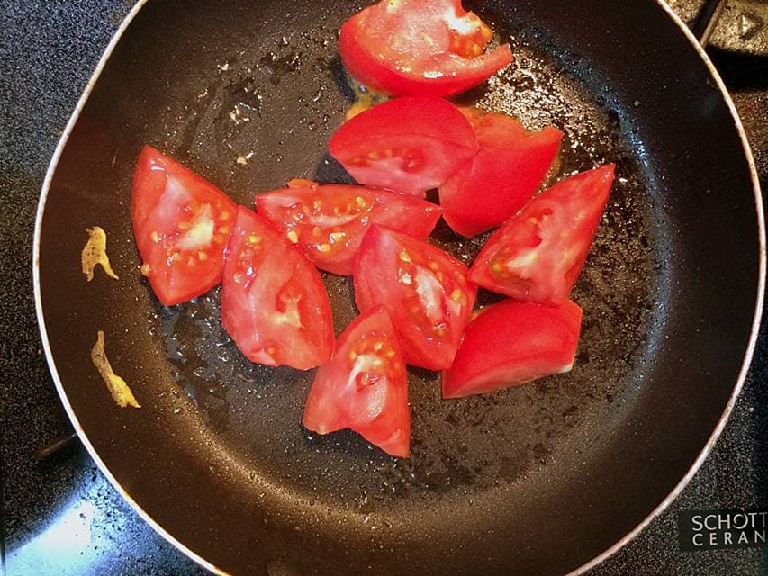 トマト　卵　レシピ　ツレヅレハナコ　台湾　炒め　炒め物　SOLO　ソロ　おひとりさま