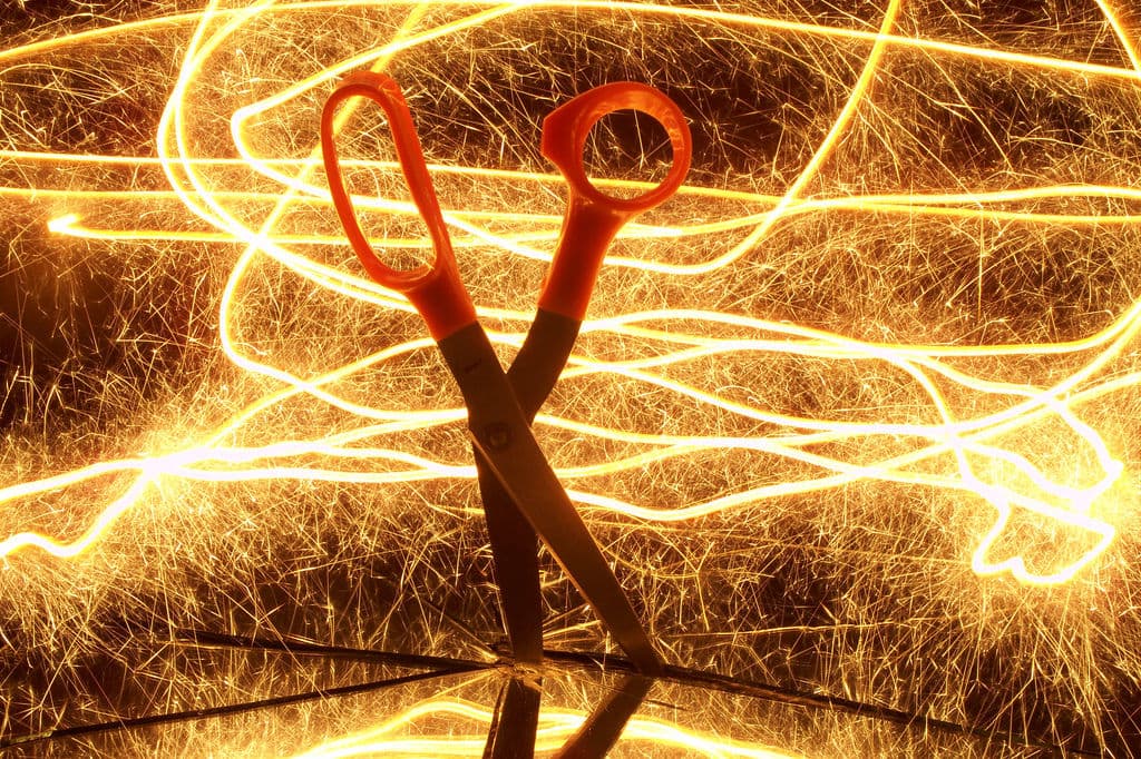 Painting scissors with light 3 By sociotard