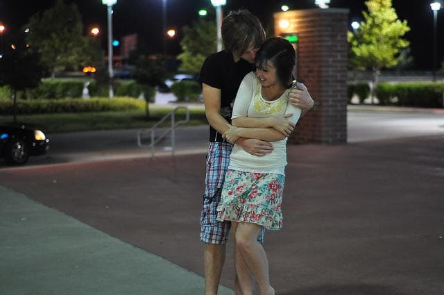 妻と友人の不倫セックス ヨドバシ