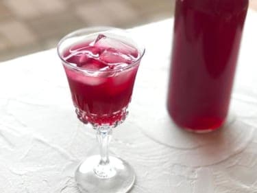 五感をつかってリラックス！香り豊かな赤紫蘇ジュースを作ってみよう