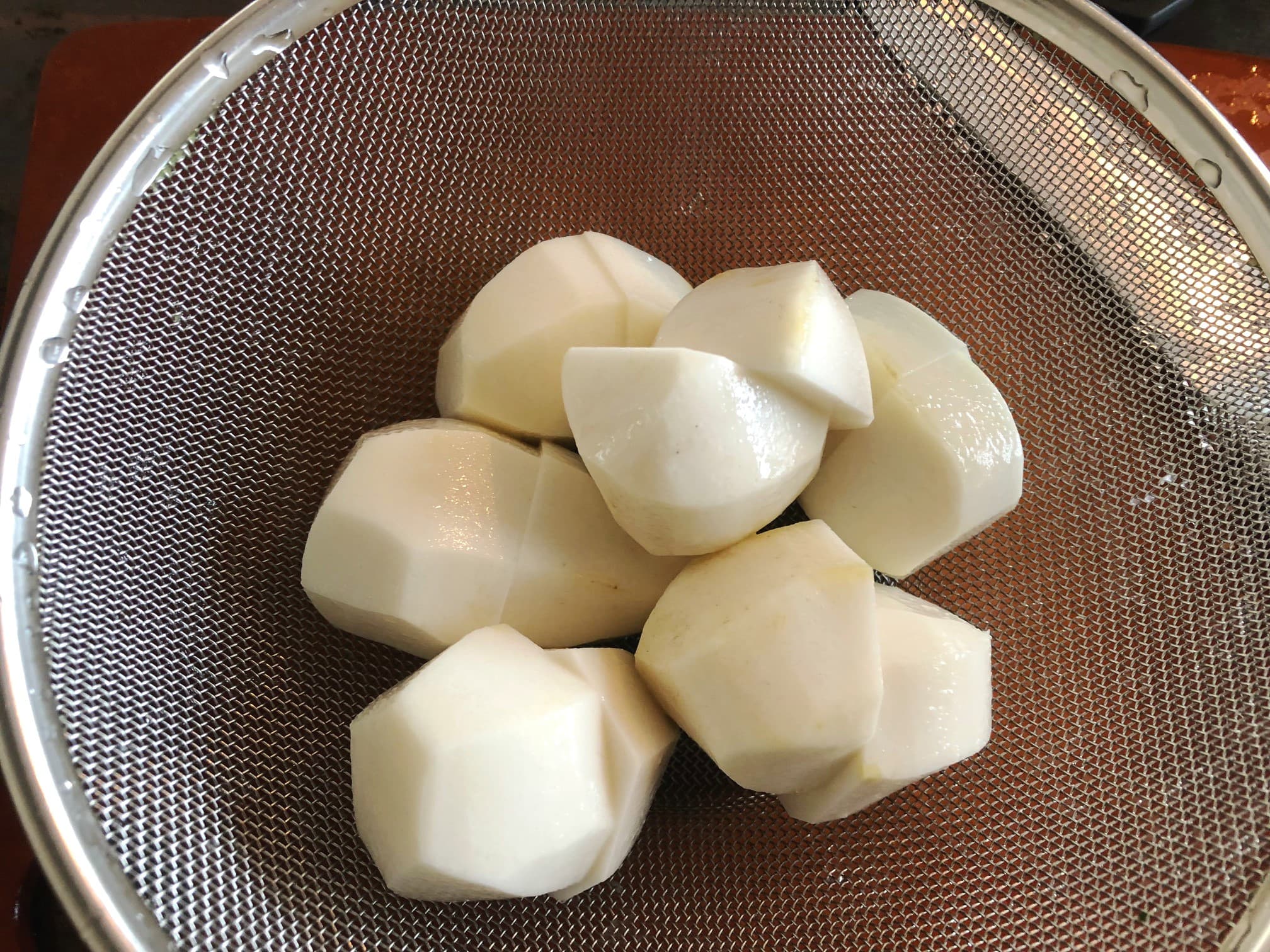 里芋と茸の菊あんのレシピ