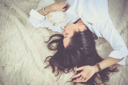 性欲が恥ずかしいという呪縛…アラサー女性の“ムラムラ期”を楽しもう
