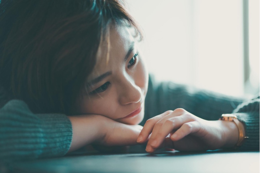 彼に話しても「大変だね（棒読み）」で終わってしまう。寂しい夜の正体